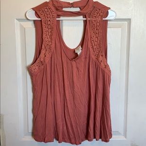 Lace sleeveless top